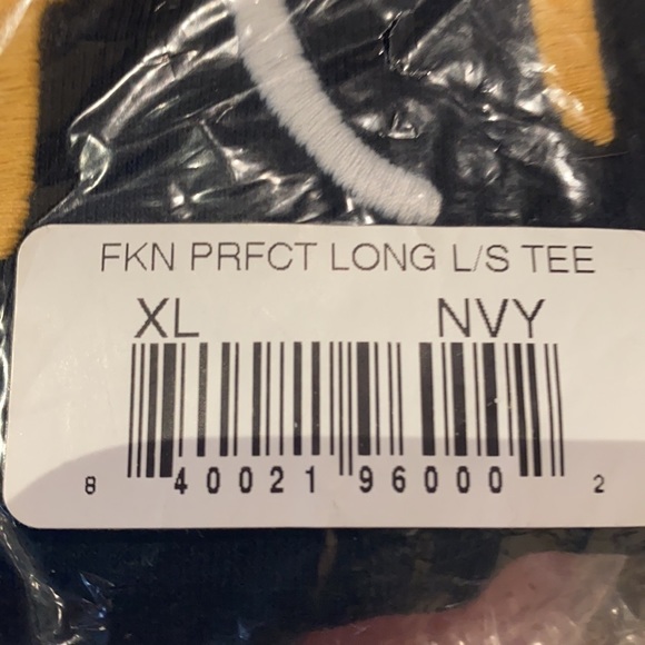 Fkn prfct long sleeve tee - Picture 3 of 3